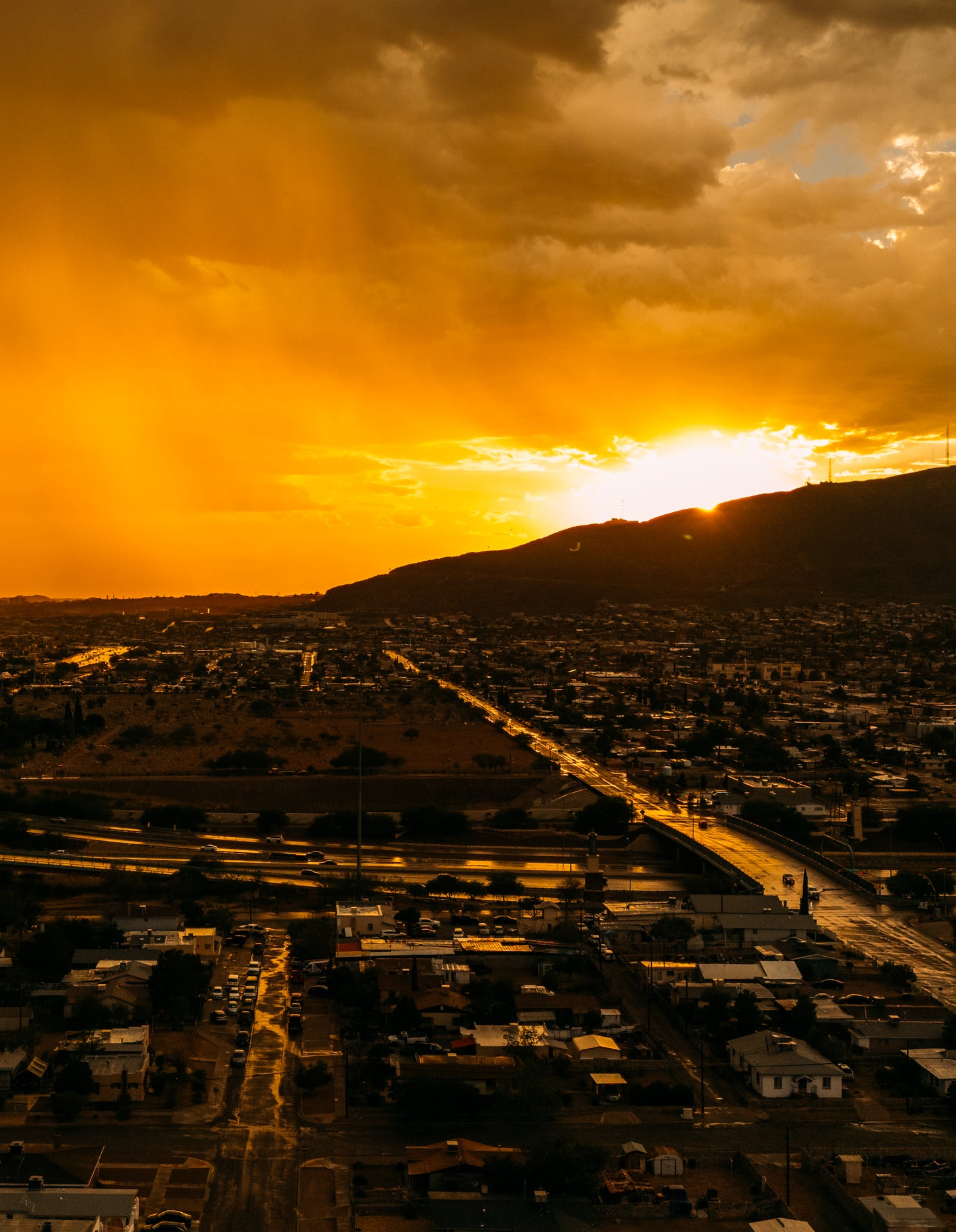 Views from the Sun City Vol. 2  Photobook Sun(Set) City